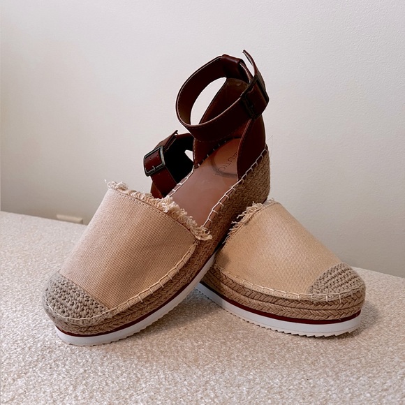 Nautica Espadrille Sandals - Picture 1 of 7